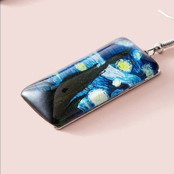 🦋 3/$24  🌠 Starry Night Van Gogh earrings / NWOT - Picture 3 of 3